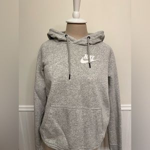 Nike; Size: M; Color: grey